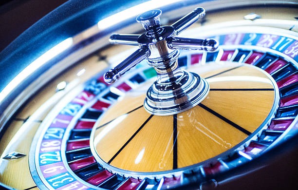 Live baccarat table at pamad Fa Cai Shen Deluxe with professional dealer and HD stream